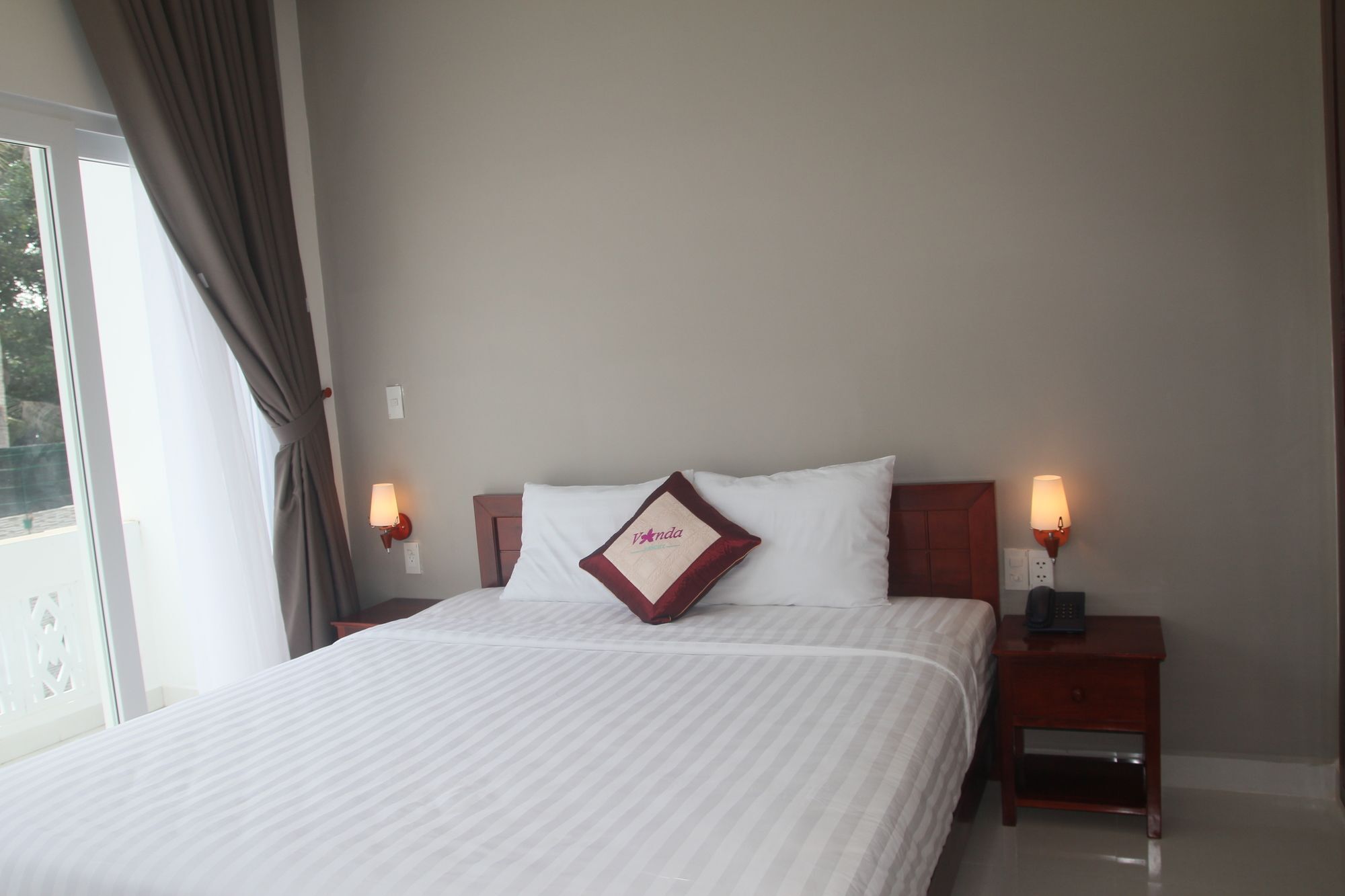 Vanda Hotel Phu Quoc Exterior photo